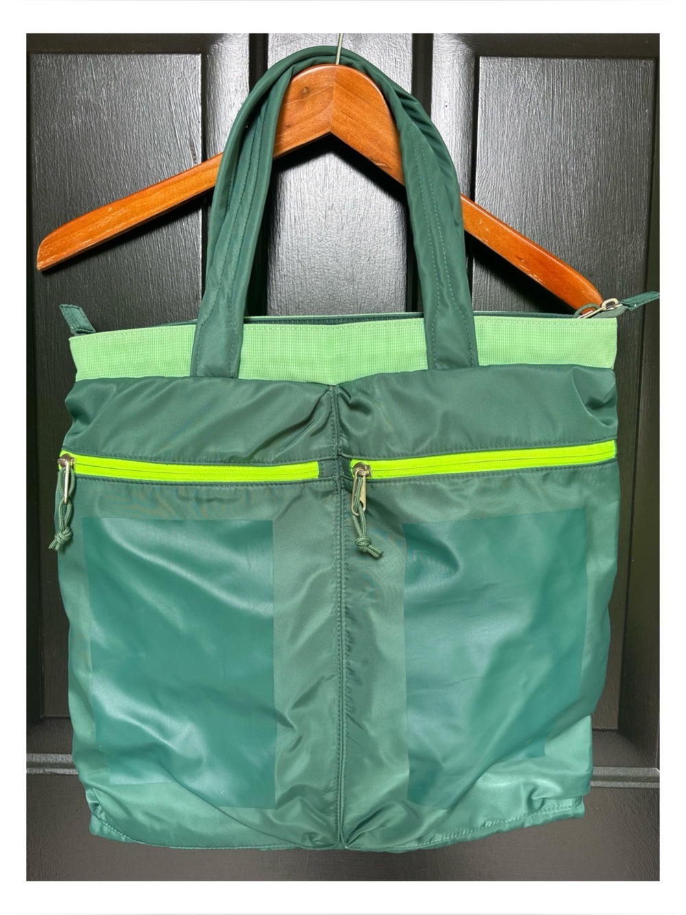 NWOT New Balance Dual Pocket Tote Bag in Green